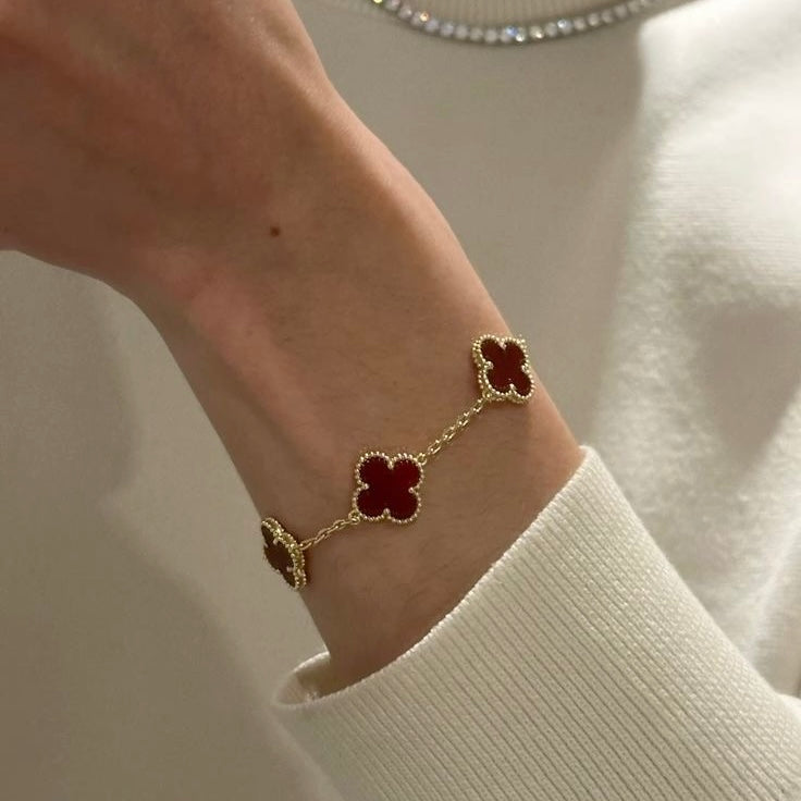 V.cleef bordeaux dore