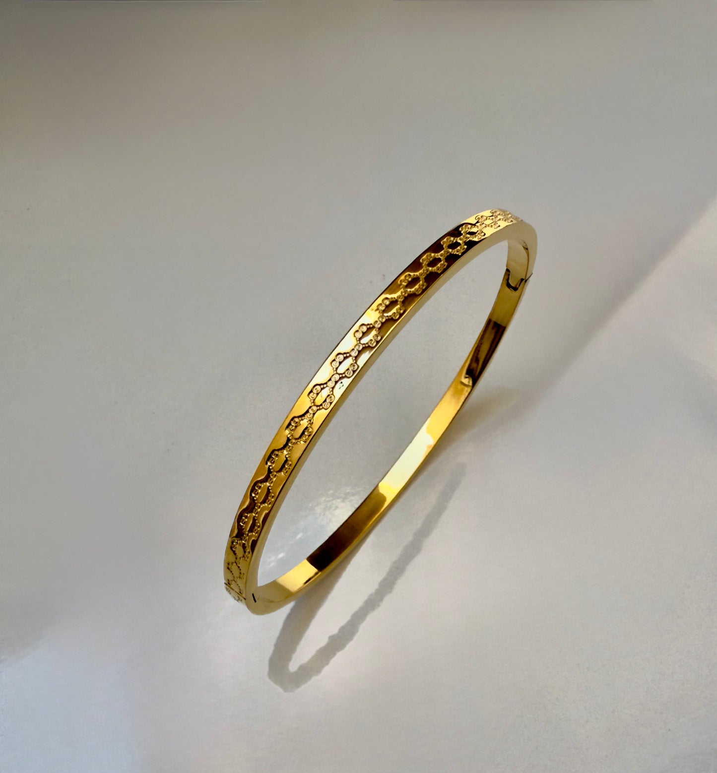 Bracelet motif Gucci