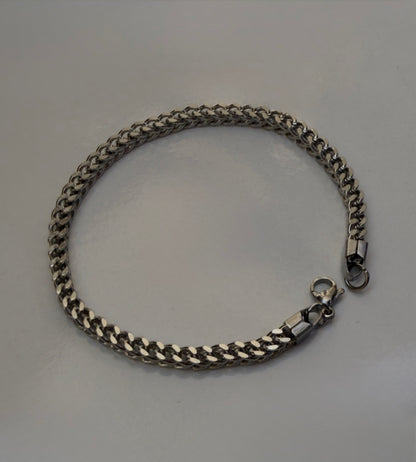 Glam bracelet