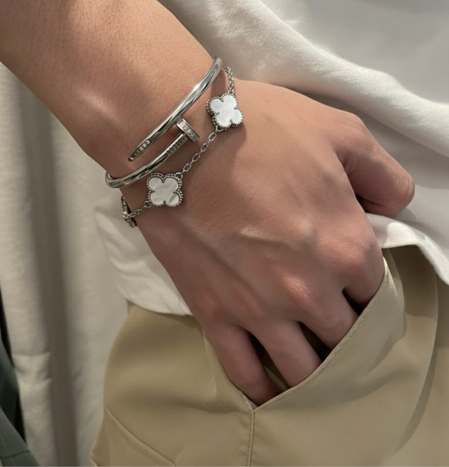 Duo clou & v.cleef blanch argenté