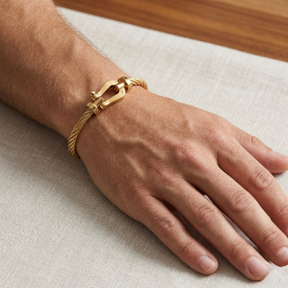 Bracelet cable dore ( frad)
